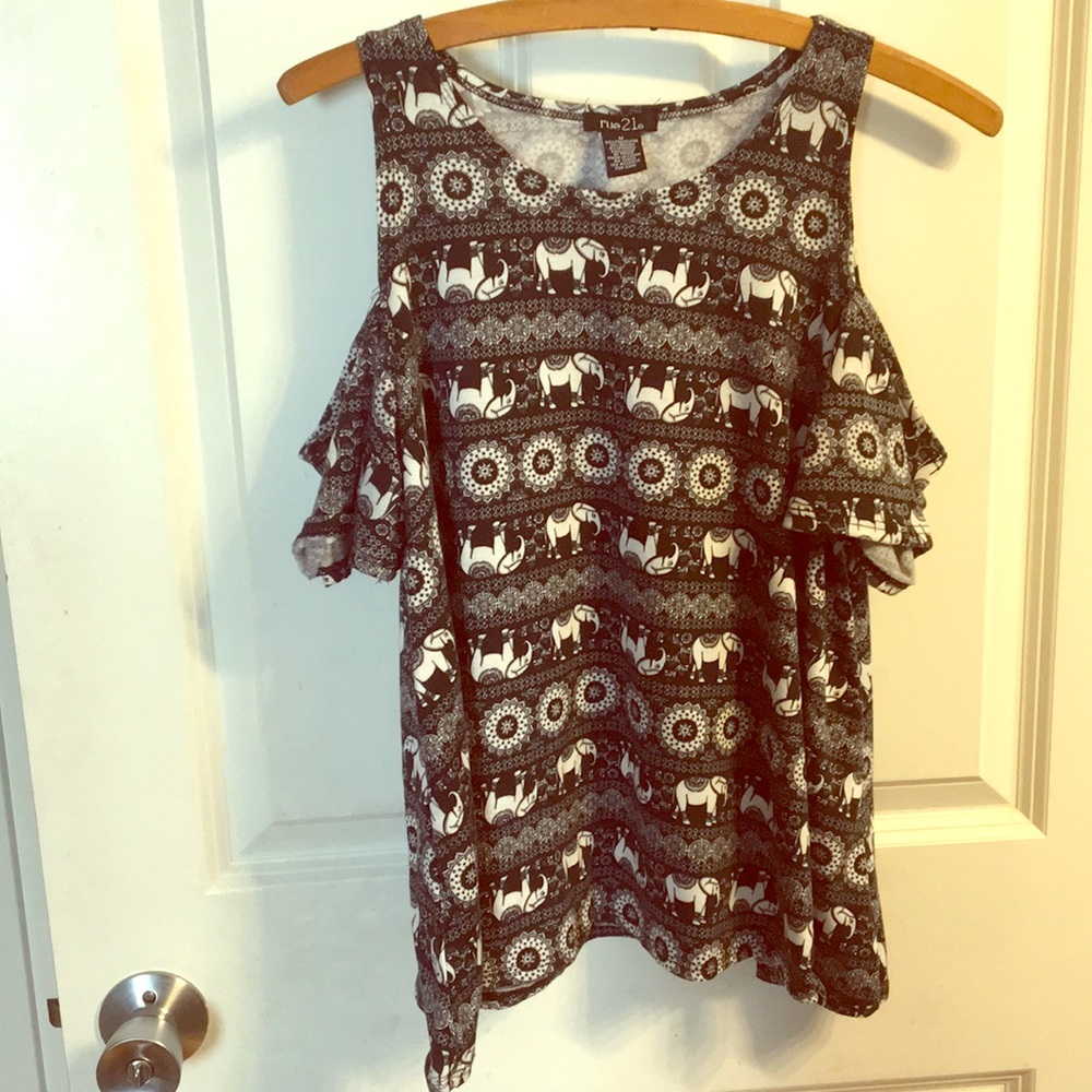 Size Medium Rue21 Off The Shoulder Top